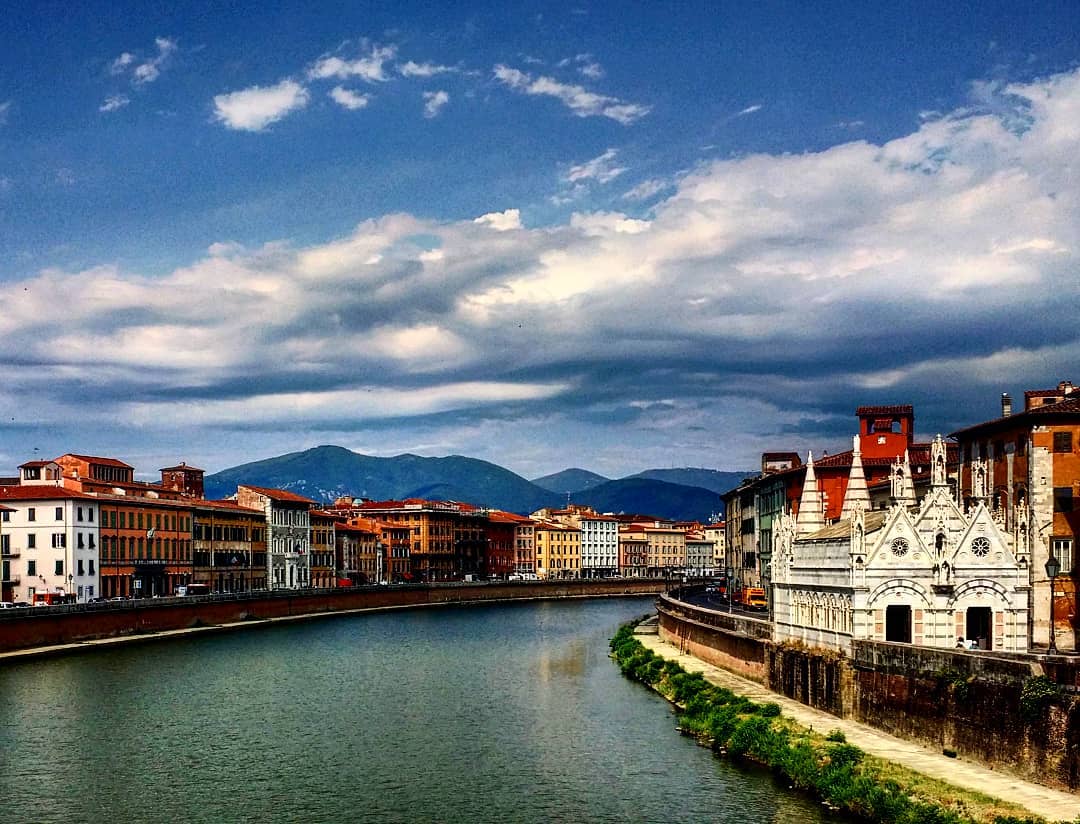 lungarni pisa