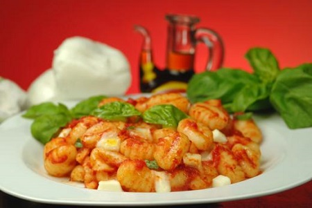 http://italia-ru.com/files/gnocchi_0.jpg