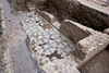 Очередная Римская загадка: у берегов Тибра найдены древние мозаики и остатки мра