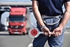 Полиция задержала итальянского предпринимателя, перевозившего 330.000 евро в баг