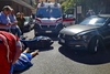 Автомобиль губернатора региона Кампания, двигавшийся по встречной, сбил девушку 