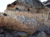 В Апулии турист нацарапал серию надписей на окаменелых дюнах природного заповедн