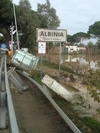 Консервный завод Албинии намерен распродать пострадавшую от наводнения продукцию