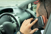 В Италии будут лишать водительских прав тех, кто за рулем использует телефон без
