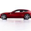 Итальянская компания Ferrari представила первый «семейный» автомобиль – «Ferrari