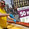 В Неаполе приготовили рекордную брускетту длиной 52,5 метра!