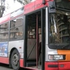 В Риме пассажиры автобуса выпали из салона из-за поломки дверей