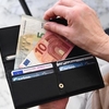 Базовый доход: последнее предложение - 300 евро в месяц для 4 миллионов итальянц