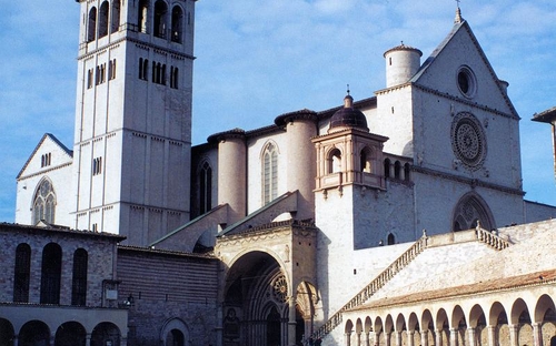 assisi-basilica-san-francesco1.jpg