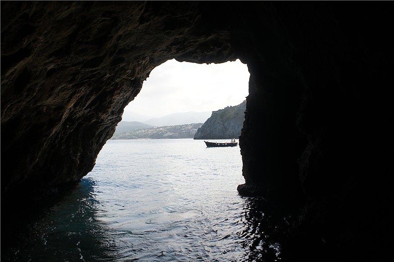 Вид из пещеры (Grotta azzurra)