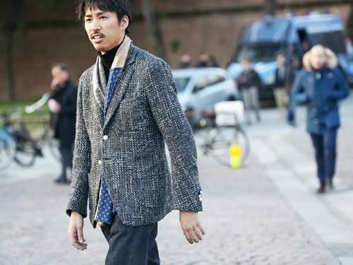 http://italia-ru.com/files/pitti-1-gen-16-uomo-asiatico.jpg