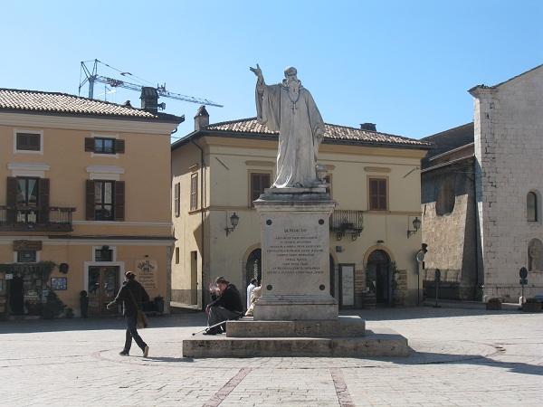 http://www.italia-ru.it/files/sanbened.jpg