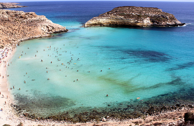 lampedusa spiaggia dei conigli