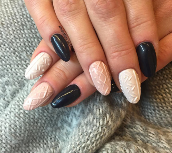 http://italia-ru.com/files/textured_sweater_nail_art_designs.jpg