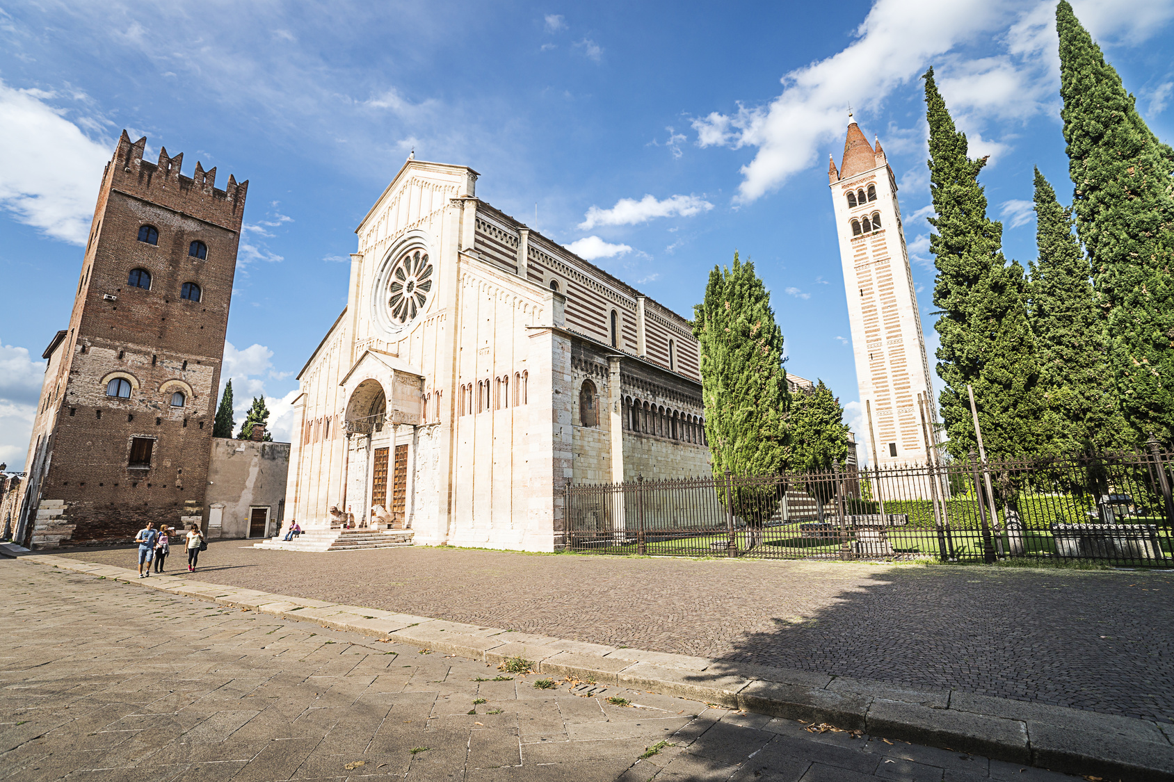 Базилика Сан-Дзено Маджоре (Basilica di San Zeno Maggiore)