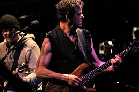 https://italia-ru.com/files/lou_reed_a_italia_wave_love_festival_2011.jpg